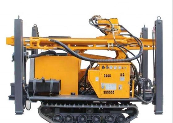 ST 200 Crawler montato per la trivellazione con canna di trivellazione di 3 metri