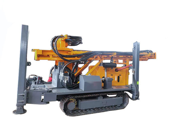 73KW Motore diesel Traccia di pozzo per l'acqua Rig di perforazione con torre idraulica