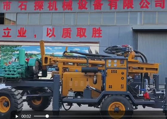 Con compressore d'aria per la trivellazione pneumatica ST 200 per la trivellazione di strati rocciosi