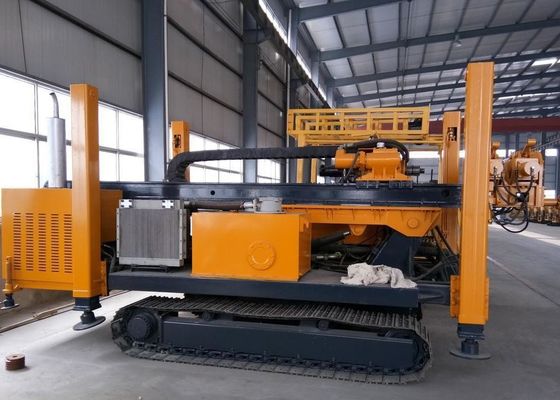 Impianto di perforazione della trivellazione dell'acqua montato grande camion della st 350 di iso pneumatico