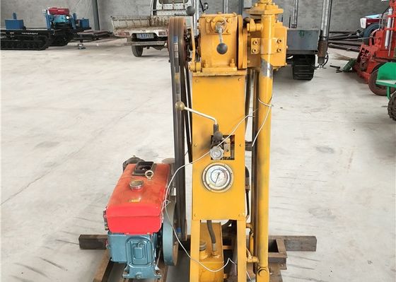 L'OEM 50 misura la macchina con un contatore portatile idraulica di carotaggio