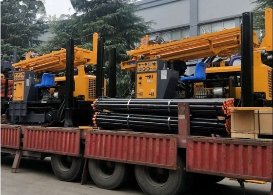 Trivellazione Rig Diesel Mobile dell'acqua del cingolo di profondità dei 350 tester